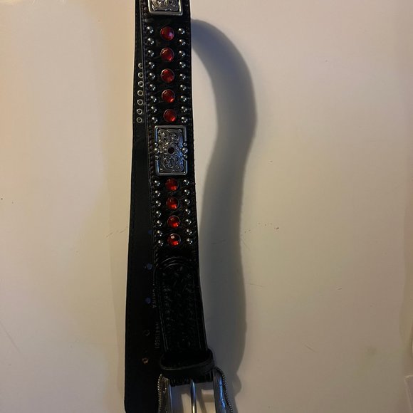 leather cowgirl engraved metal belt - Picture 2 of 3